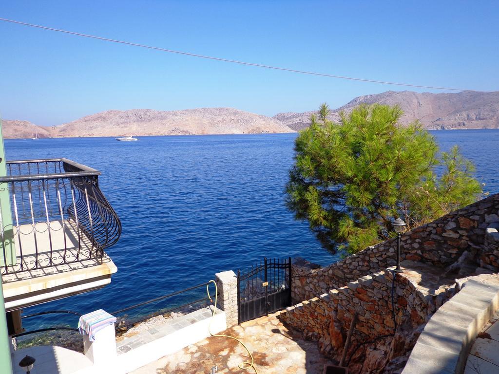 Villas Danezis - New Marina , Сими Экстерьер фото