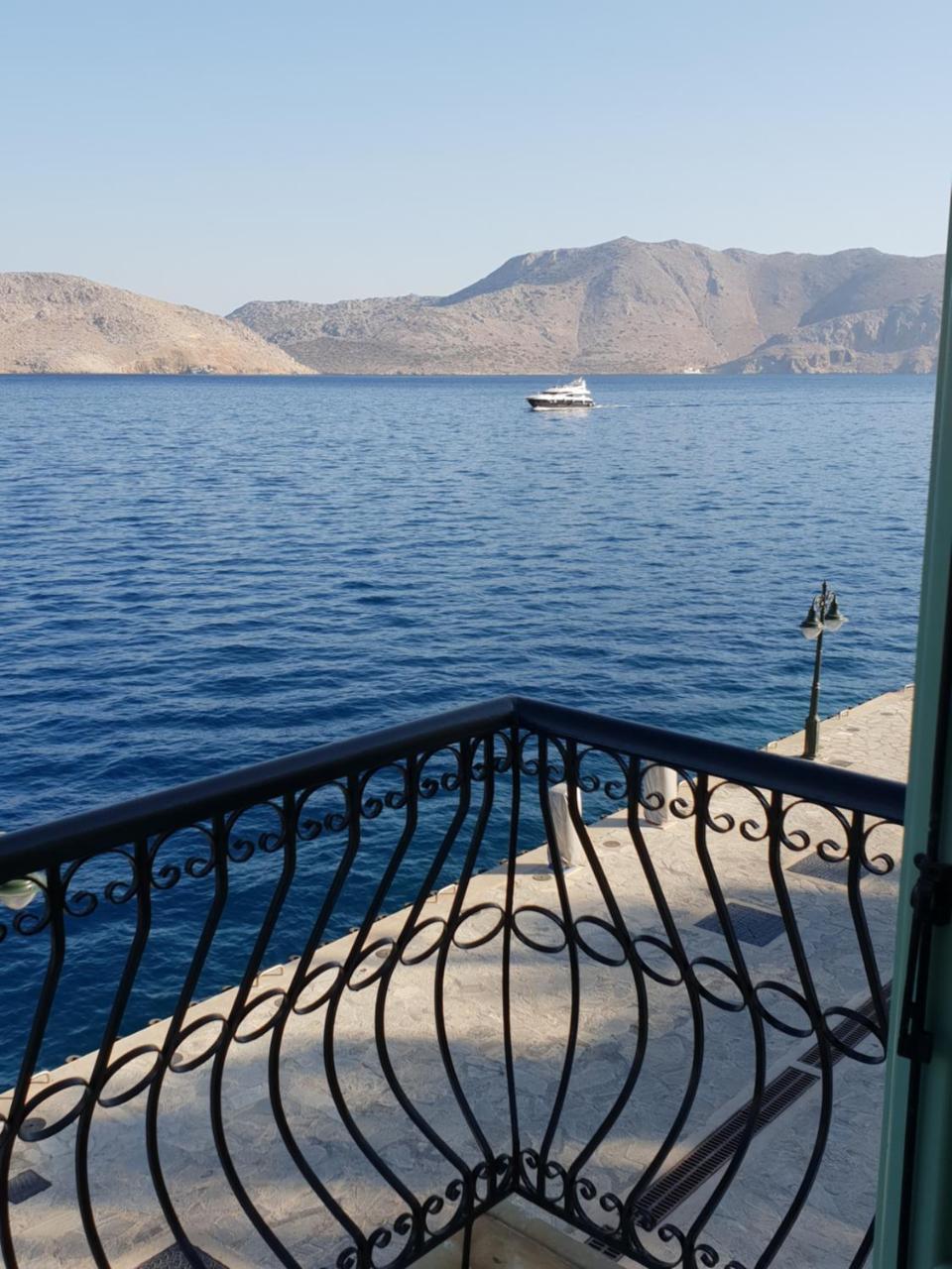 Villas Danezis - New Marina , Сими Экстерьер фото